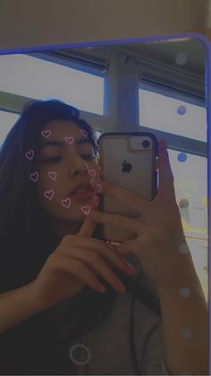 Charline H.  - Compradora de Facebook
